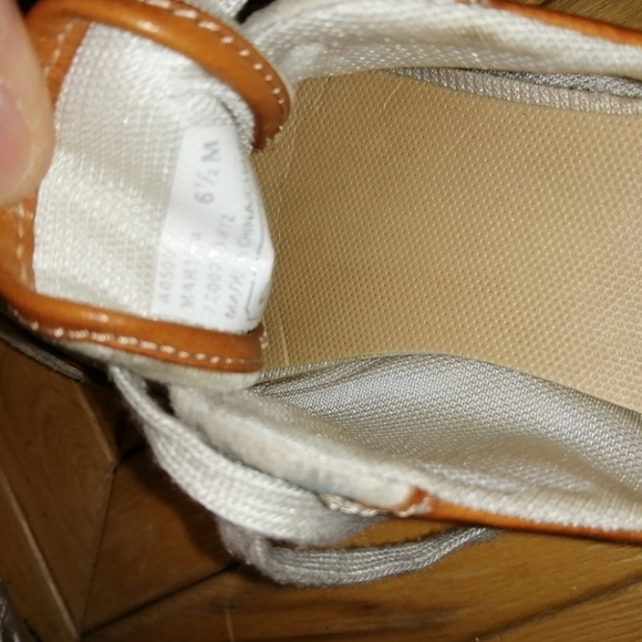 COACH SHOES SIZE 6.5 True to Size - Picture 3 of 4